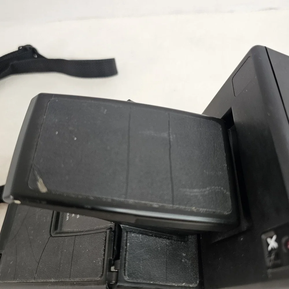 Vintage Polaroid SLR 680 Instant Film Camera Autofocus Folding Camera Tested